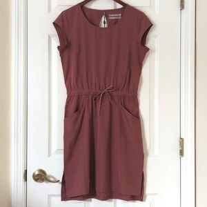 Avalanche Candace Short Sleeve Round Neck Keyhole Back Mini Dress Dark Pink S